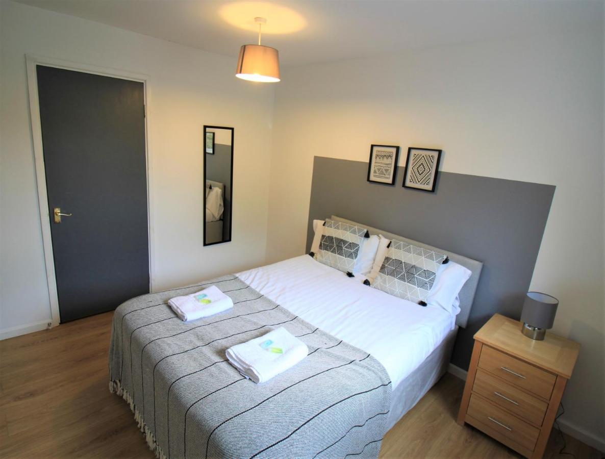 Hamilton House -3 Bed Close To Town, Drive Parking, 2 Toilets Ньюкасл-апон-Тайн Екстер'єр фото